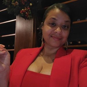 Meet your Posher, Ty